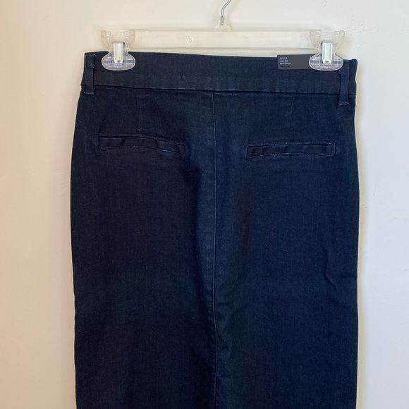 J Brand • Willa High Rise Denim Pencil skirt - Picture 5 of 9